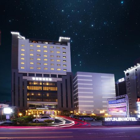 Hyunjin Tourist Hotel Donghae Exterior photo
