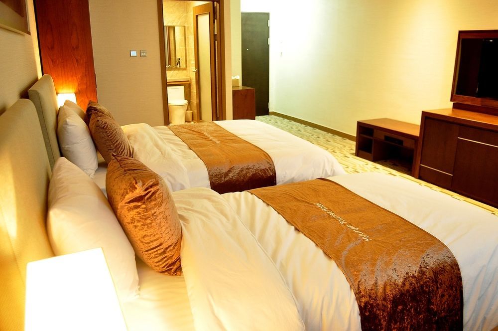 Hyunjin Tourist Hotel Donghae Exterior photo