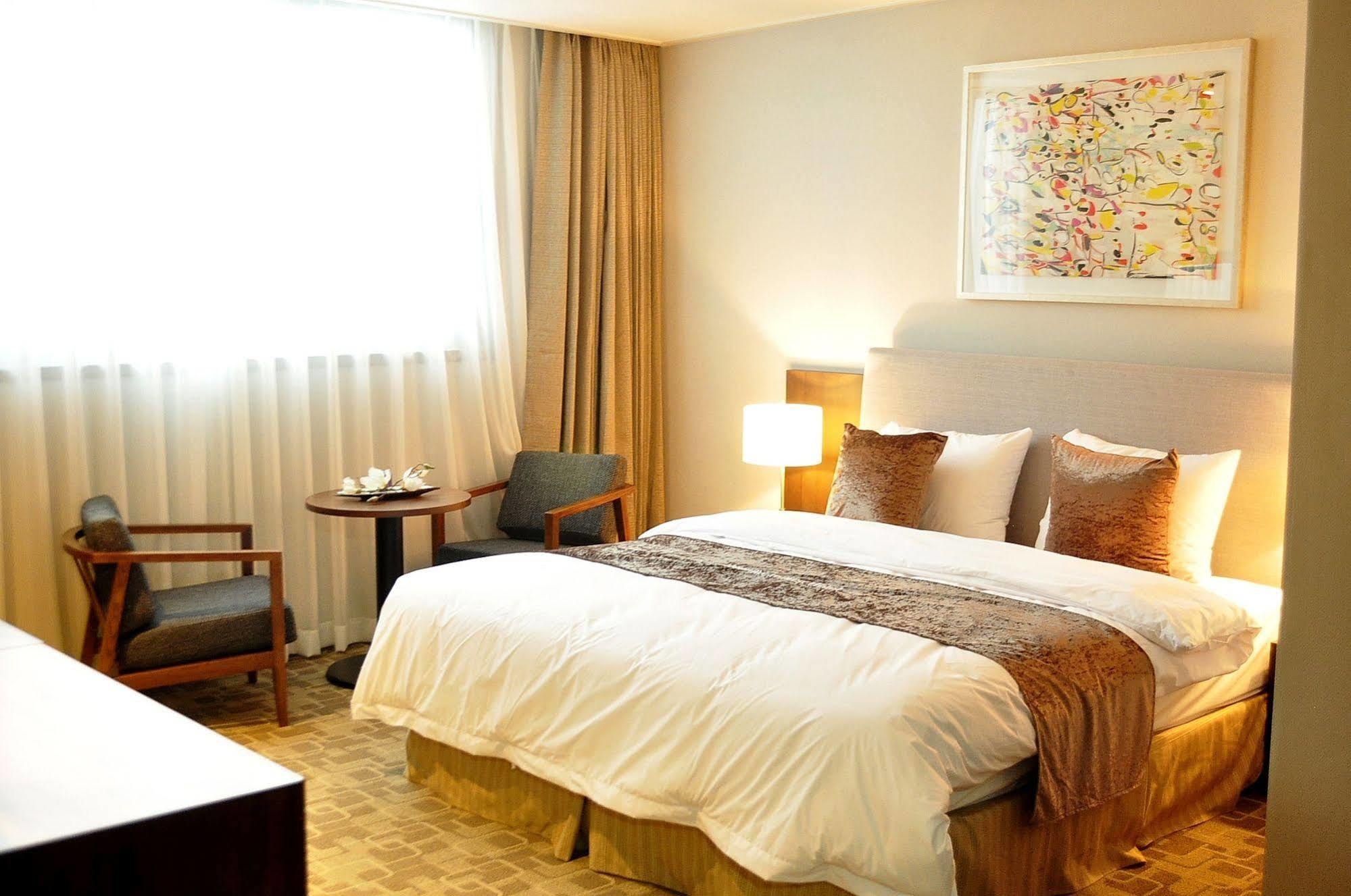 Hyunjin Tourist Hotel Donghae Exterior photo